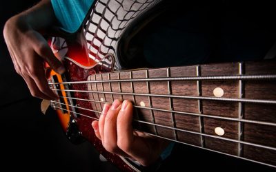 Nos conseils pour vos cours de guitare basse pour les débutants !