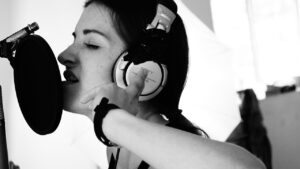 Une chanteuse